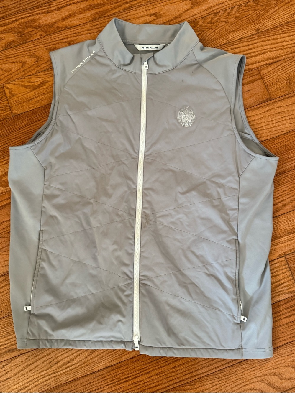 Peter Millar Venture Hybrid Vest Sz Large Gray w/Trump Golf Crest Gray Full Zip